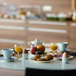 Mercure Centre Hotel 4*