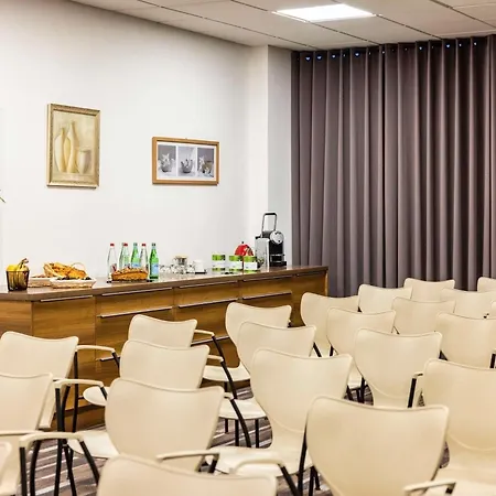 Hotell Mercure Centre 4*