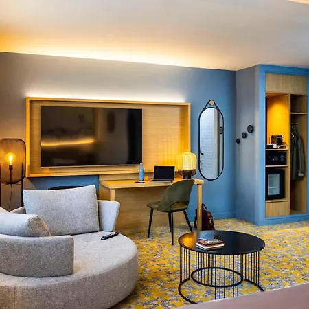 Mercure Centre Hotell 4*