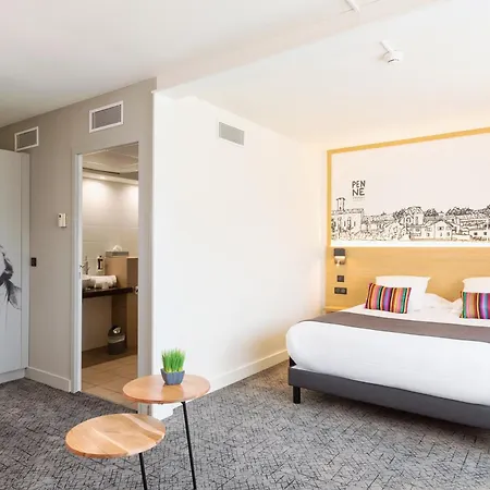 Mercure Centre 4*
