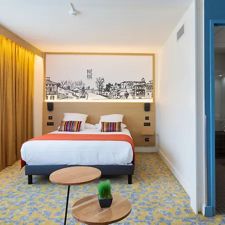 Mercure Centre 4* אז'ן