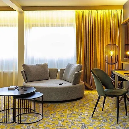 Mercure Centre