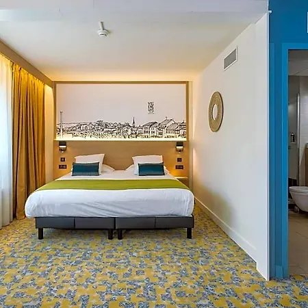 Mercure Centre 4*