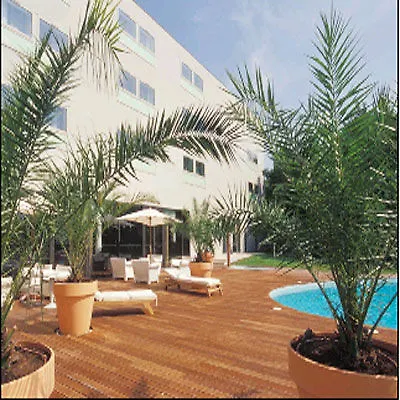 Mercure Centre 4*