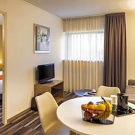 Astoria Hotel 4*