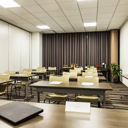 Hotel Mercure Centre 4*