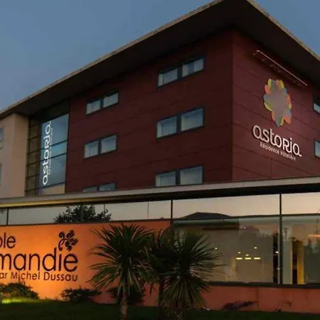 Mercure Centre Hotell 4*