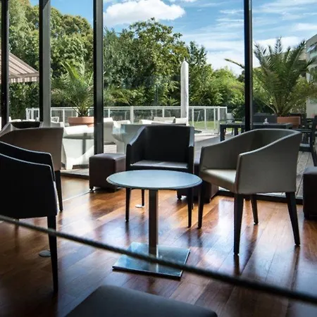 Mercure Centre 4*